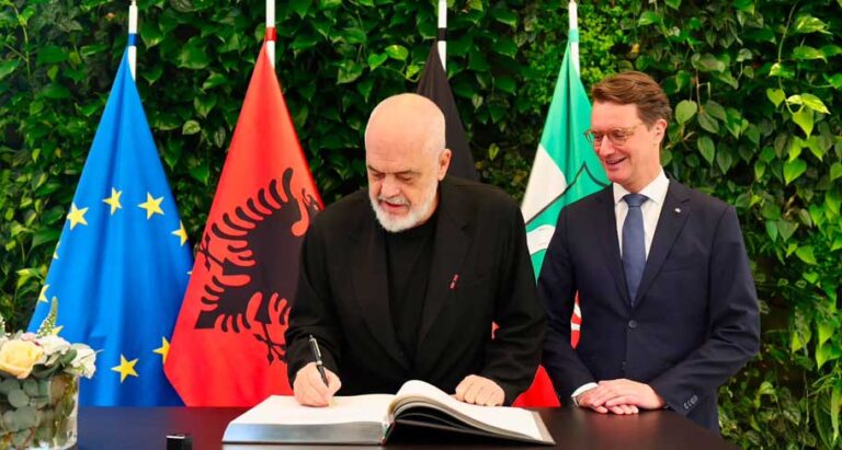 Rama takon kryeministrin e Nordrhein-Westfalen, në fokus investimet dhe integrimi evropian i Shqipërisë