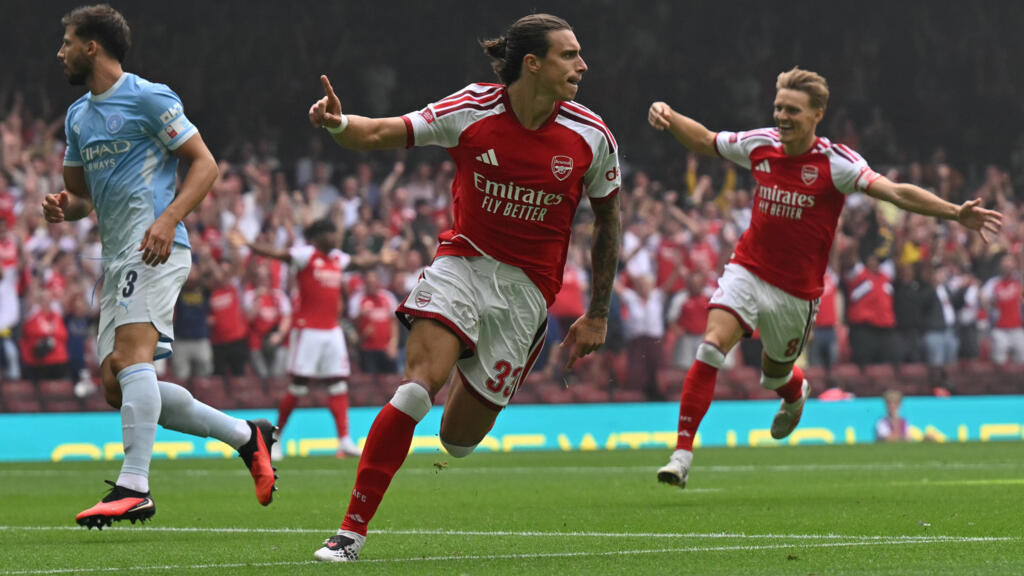 Arsenal mund të bëhet klubi më i mirë në botë  Arteta