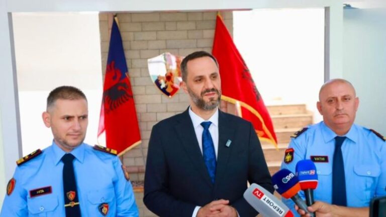 Drejtori Hita inauguron godinën e re të Policisë në Berat: Nuk do të ketë asnjë hap pas në luftën kundër krimit