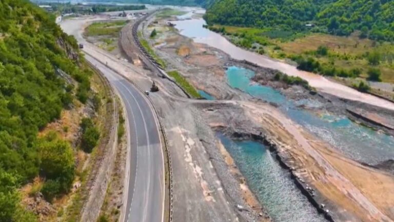 Banorët kërkojnë hyrje-dalje në autostradën e re ”Elbasan-Qafë Thanë”, ARRSH: Do ta shqyrtojmë