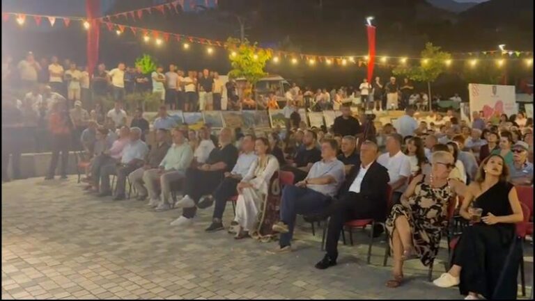 ”VajzëFest” në edicionin e katërt, Rama merr pjesë në festën kulturore në Selenicë