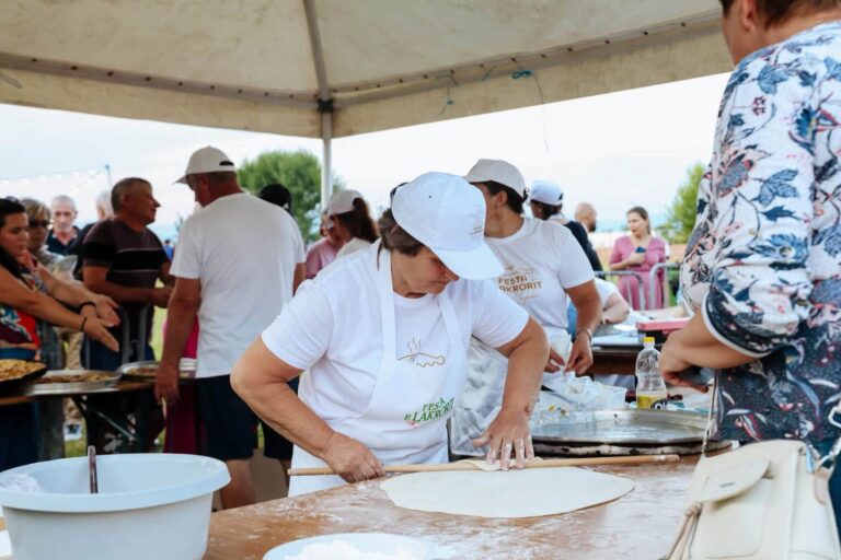 Festa e Lakrorit në Polenë