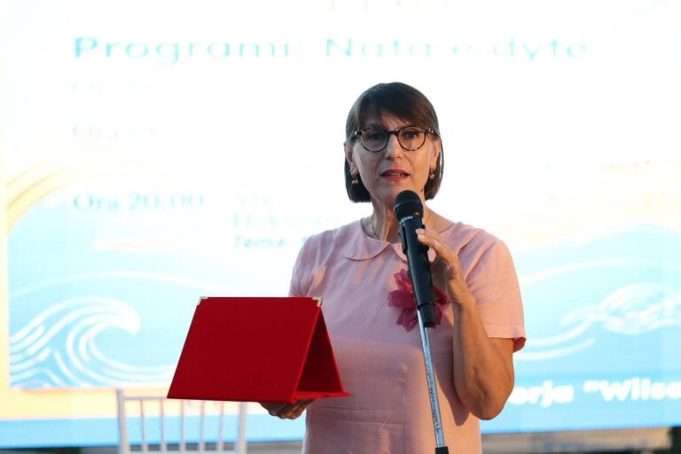 Valë dhe fjalë!