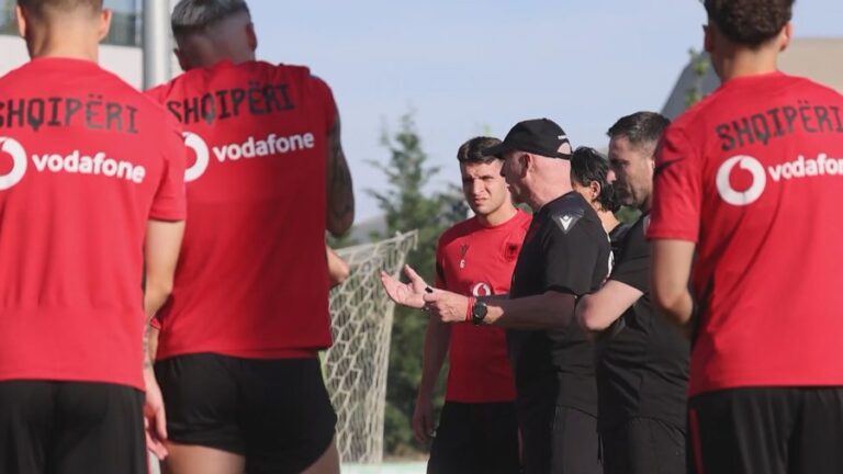 Maran zbulon strategjinë për lojtarët kuqezi