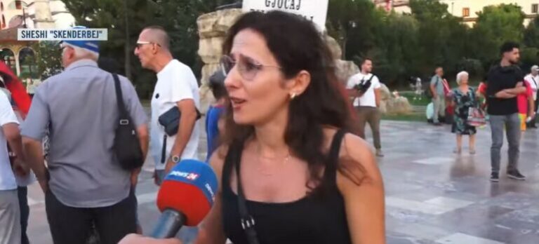 68 ditë protestë, infermierja shqiptare: Qytetarët shkojnë jashtë për t’u kuruar, s’marrin shërbim në vendin e tyre