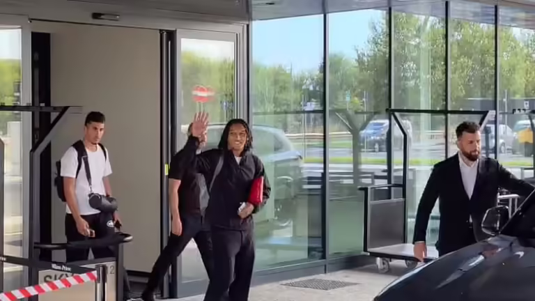 Mbërrin në Milano blerja më e re e Milanit, gati vizitat dhe më pas firma në kontratë