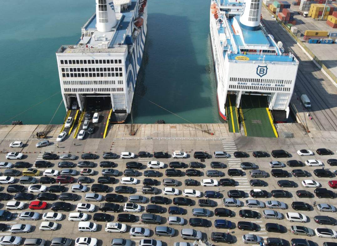 durres-mbi-20-mije-udhetare-ne-port
