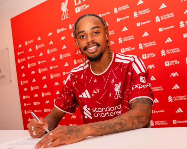 Goditje spektakolare e Liverpoolit, ylli i PSG-së transferohet për 123 milionë paund