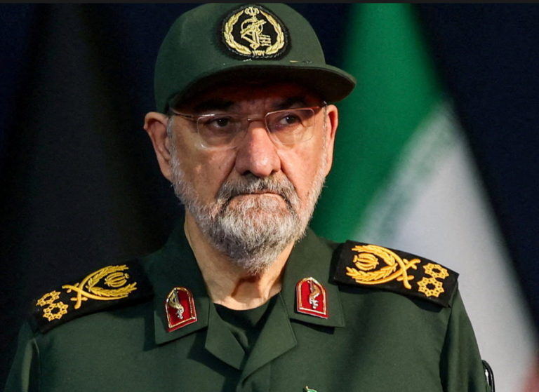 Irani paralajmëron fqinjët: Kush i bashkohet luftës ekonomike të SHBA-së do të shihet si armik