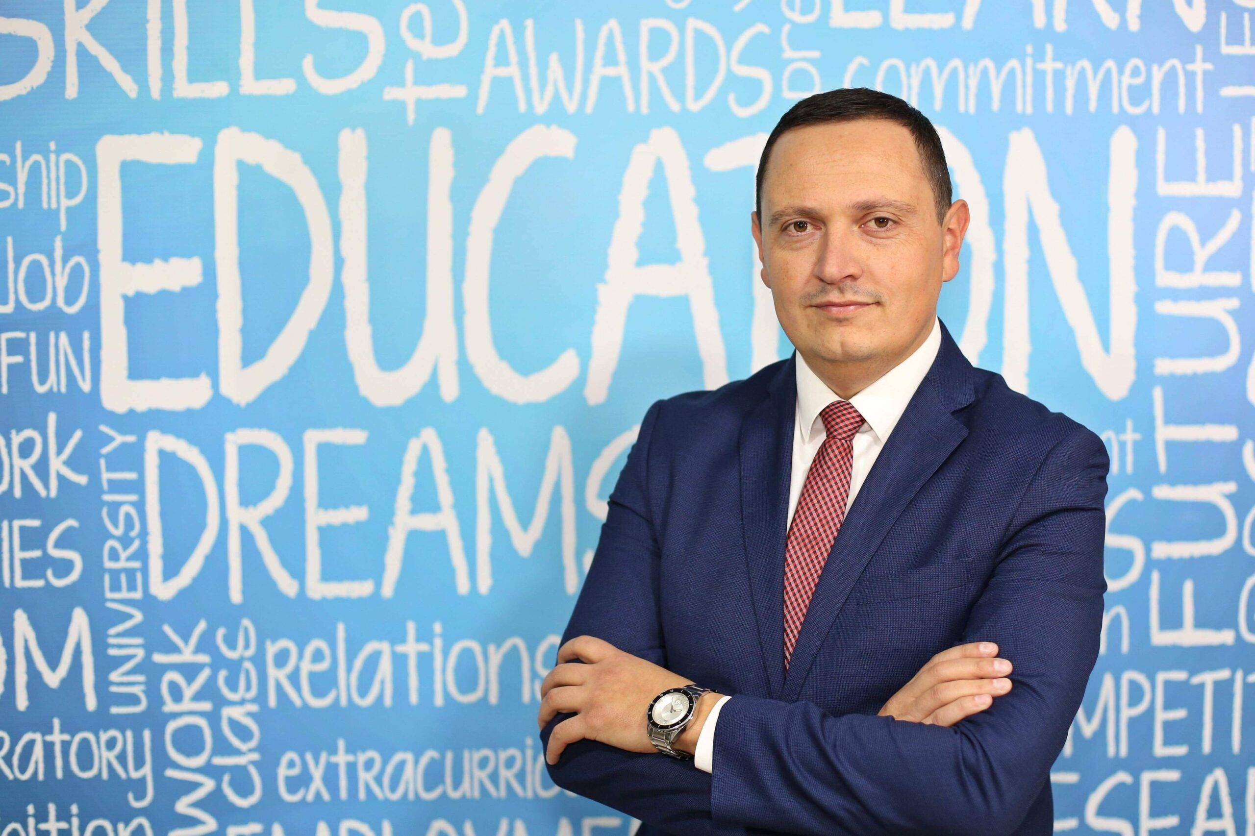 Pajaziti  Konsullata shqiptare në Bujanoc pritet të hapet në shtator  zgjedhjet në Serbi sjellin shtyrje