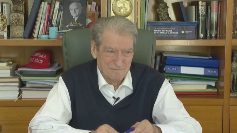 Çmimi i lartë i naftës në Shqipëri, Berisha: Fajin e ka qeveria! Takson karburantin më shumë se rajoni