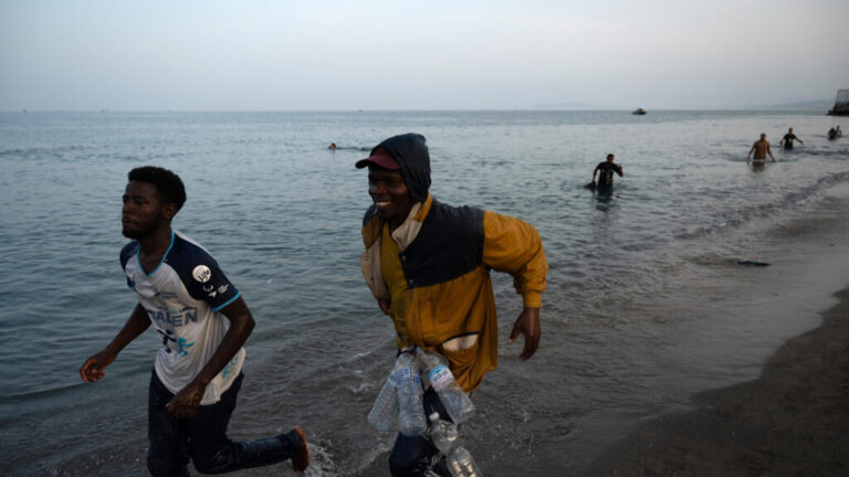 Kriza e Ceutës thellon ndarjet, BE-ja kërkon zgjidhje të përbashkët për migracionin
