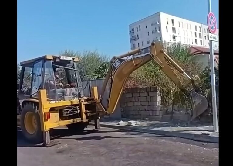 Vijon aksioni për lirimin e hapësirave publike në Tiranë, Rama publikon pamje