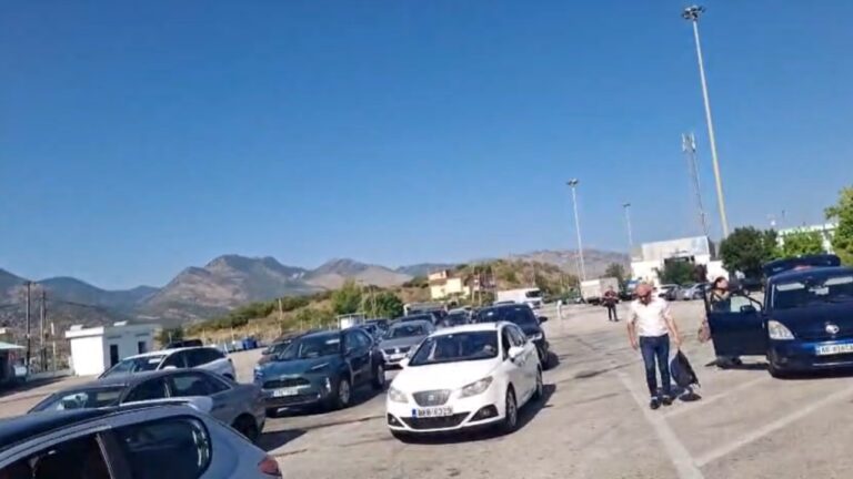Mbi 10 mijë shtetas kaluan në Kakavijë brenda 24 orëve, ja shifrat