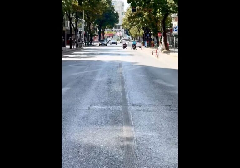 Kush vjedh me bojën e vijave të bardha në rrugët e Tiranës?