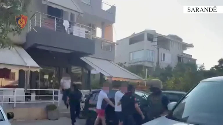 Dhunimi i shefit të Krimeve në Sarandë, arrestohen 6 persona dhe procedohen 2 efektivë