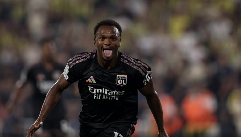 Mbrëmje barazimesh në Play off e Champions League, në fushë dhe disa lojtarë të Kombëtares sonë