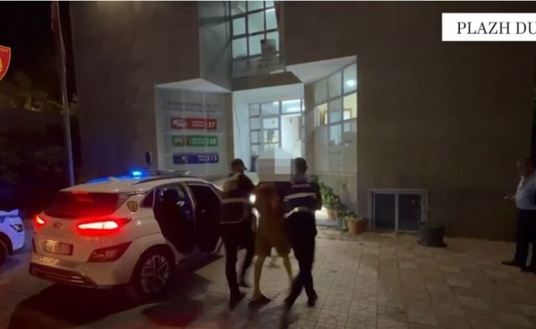 Arrestohet një suedez, u kap me armë zjarri në Durrës