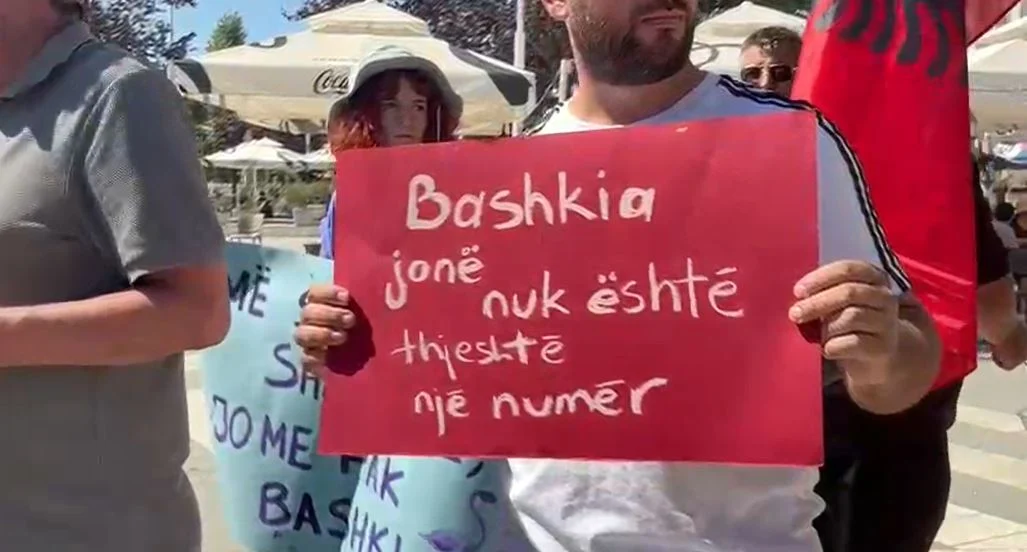 Belshi kundër Reformës Territoriale  qytetarët protestojnë për ruajtjen e identitetit të zonës