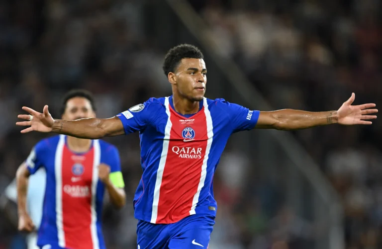 PSG fiton sërish Superkupën e Europës, mund Aston Villa-n në finale