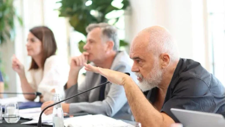 “Ora e Dëgjesës”, organizimi i ri politik i Ramës