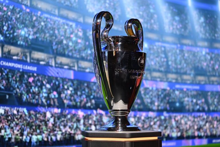 36 skuadra dhe 4 vazo ferri, ja si funksionon shorti i Champions League