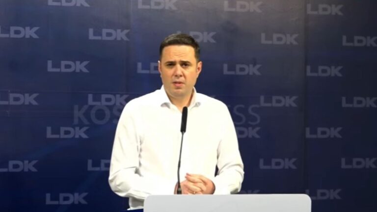 6 deputetë të LDK-së kundër Sejdiut si President, Abdixhiku: Rrezikohen zgjedhjet