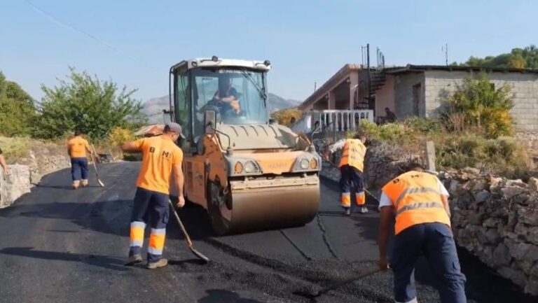 30 vite pritje marrin fund, kryebashkiaku Beci poston pamjet: Nis asfaltimi i rrugës në Domën