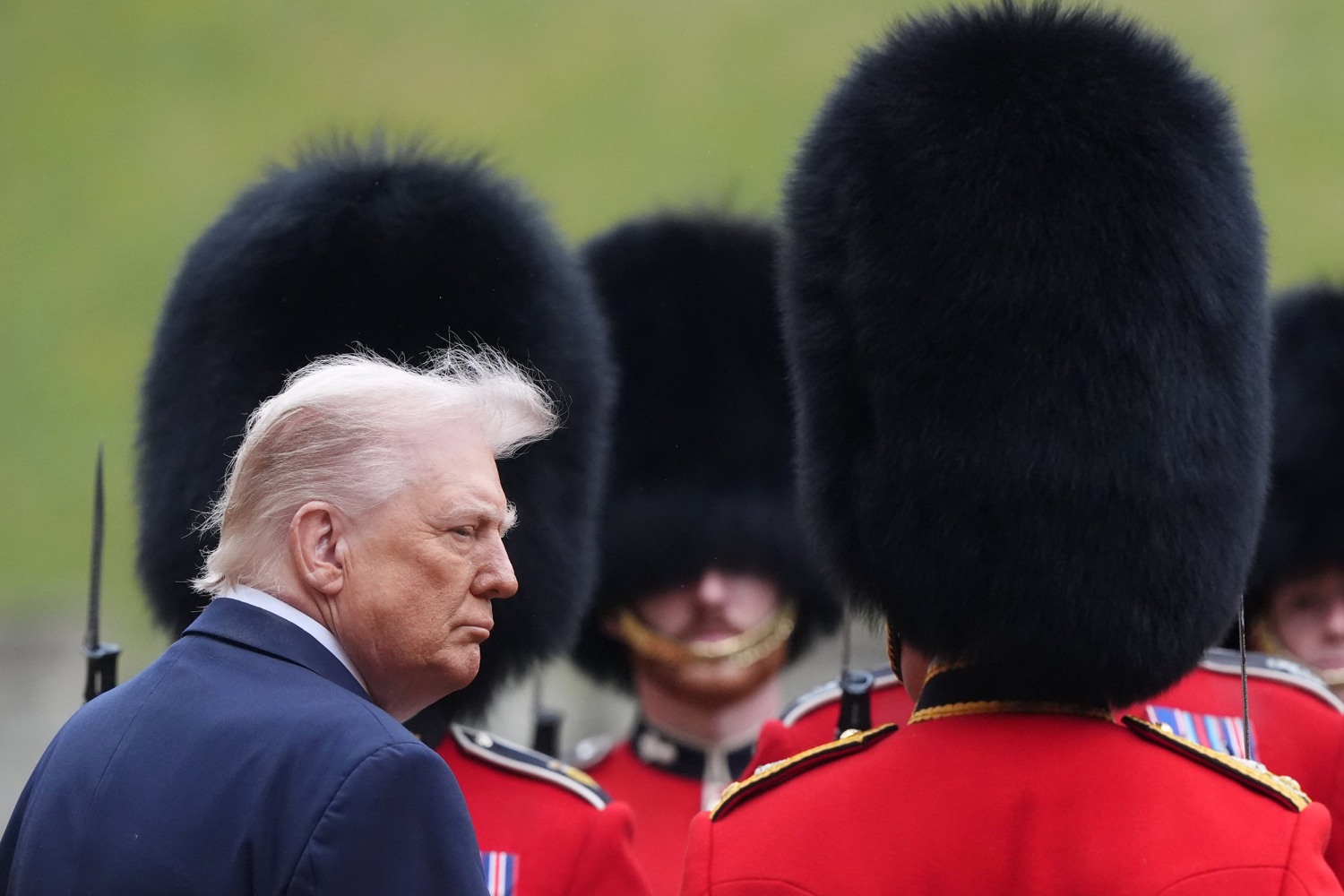 trump-reagon-pas-operacionit-ne-fairford-donin-te-shkaktonin-deme-serioze-i-kishim-nen-hetim-prej-kohesh
