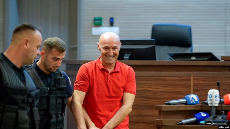Fatmir Sheholli është deklaruar i pafajshëm në seancën fillestare të gjyqit ndaj tij si i dyshuar për spiunazh në dëm të Kosovës
