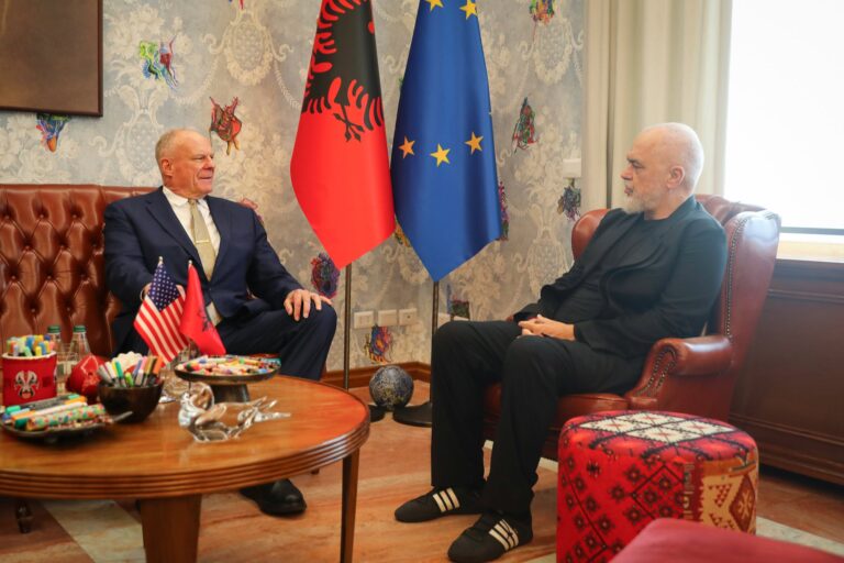 Takimi me Ramën, ambasadori amerikan Eric Wendt: Partneriteti i fortë matet nga ajo që dy kombe arrijnë së bashku