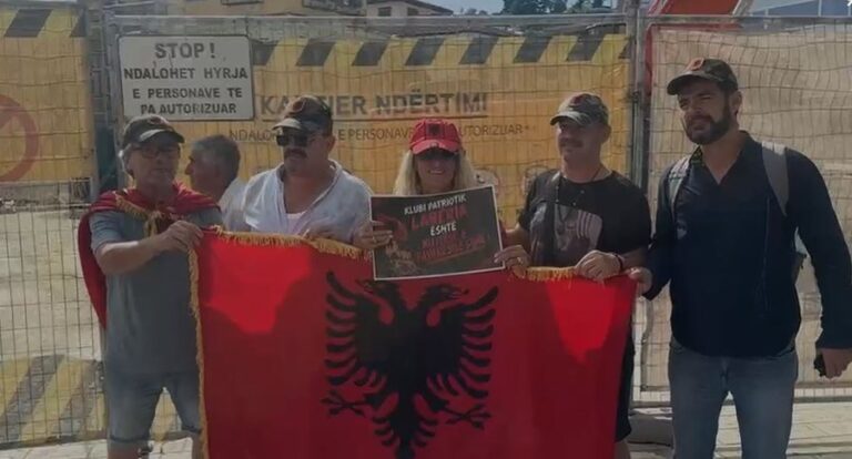 Protestë në Vlorë kundër ndërtimit të muzeut hebraik