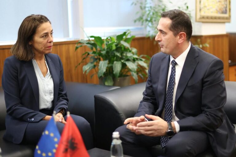 Ambasadorja e BE-së në Tiranë takohet me Brahon: Konfirmova mbështetjen për SPAK