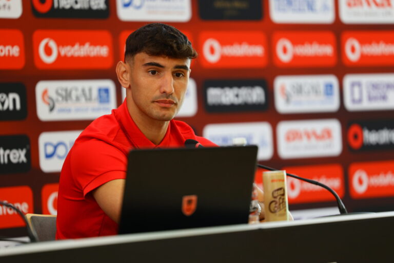 Një mungesë dhe një ftesë e re para Nations League për kuqezinjtë, Laçi dëmtohet dhe Fetai grumbullohet