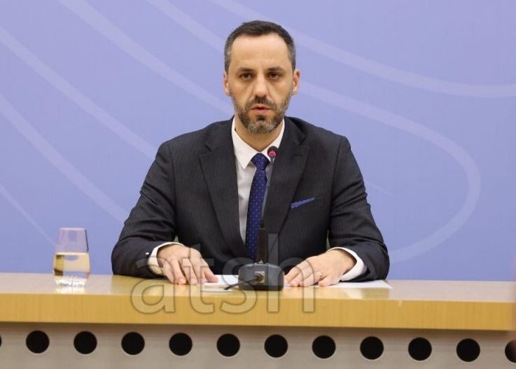 Reagimi i ministrit Lamallari: Asnjë zjarrvënie nuk është “e vogël” dhe asnjë pakujdesi nuk është pa pasoja