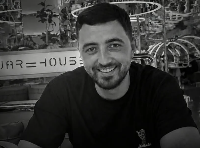 Laurent Krasniqi përcillet për në banesën e fundit, motra e tij me dedikim prekës