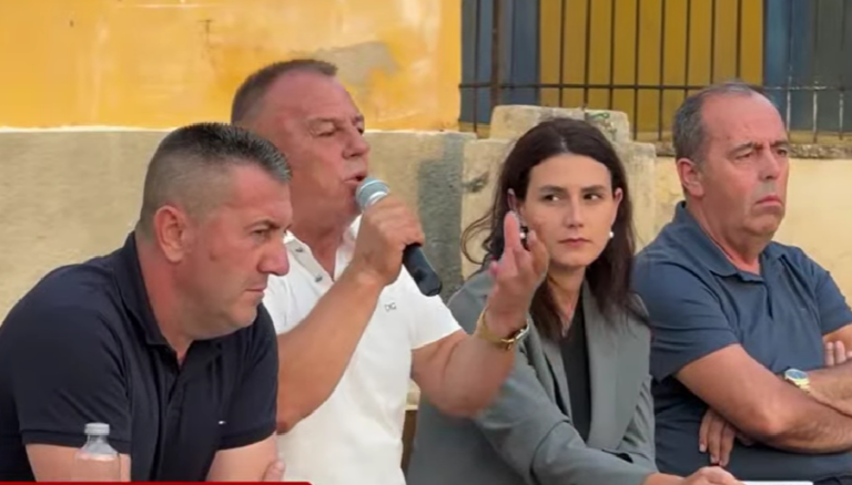Rrajca kundër shkrirjes së Prrenjasit, banorët kërkojnë qëndrim nga deputetja Muzhaqi