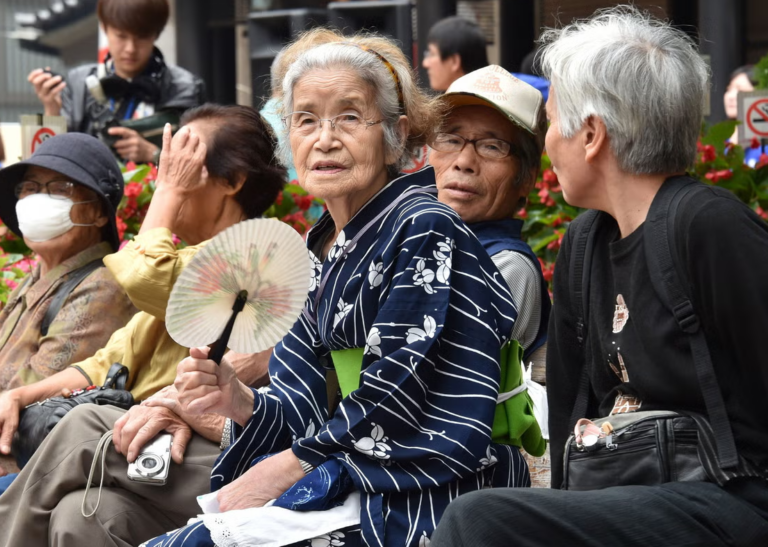 Japonia thyen rekord, mbi 100 mijë persona janë mbi 100 vjeç