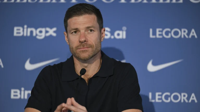 Alonso pas humbjes me Arsenalin: Kjo na dhembë, por na vlen si mësim