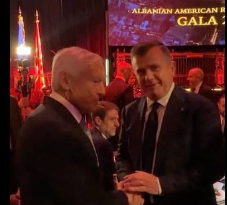 Balla takon Wesley Clark në Nju Jork: Dy herë mirënjohje për këtë burrë të veçantë