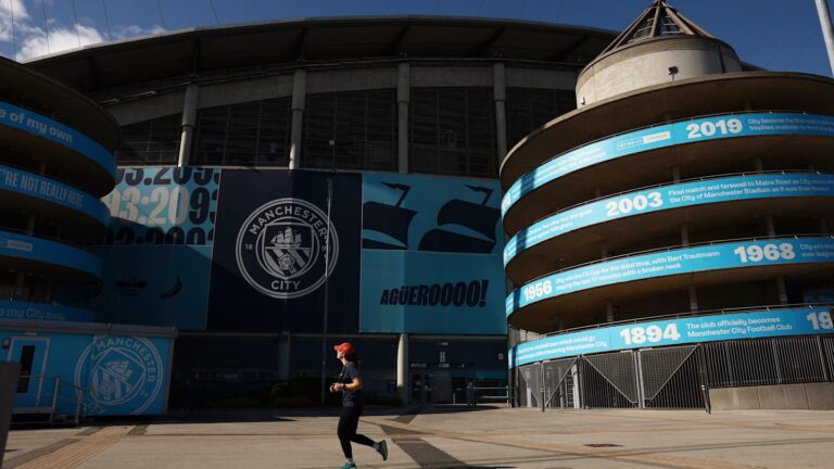 U shpall fajtor për shumë akuza, ja cfarë dënimi rrezikon Manchester City sipas rregullores