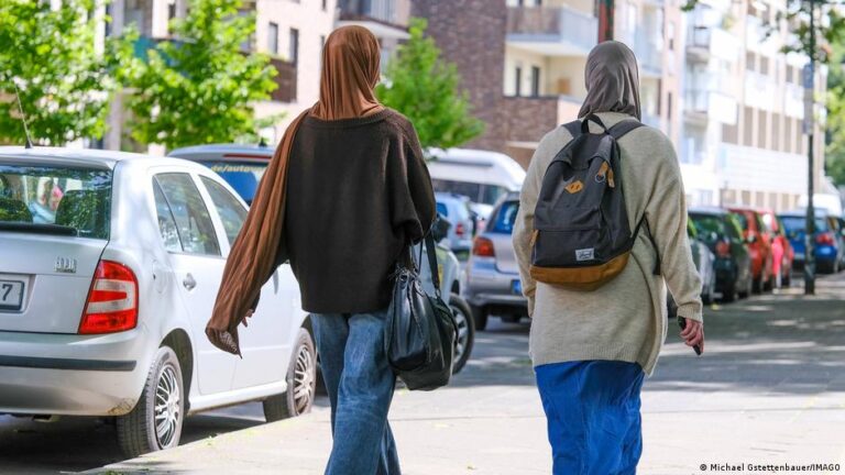 Gjermania do të përdorë inteligjencën artificiale për të zbuluar mashtrimet e emigrantëve me ndihmat sociale