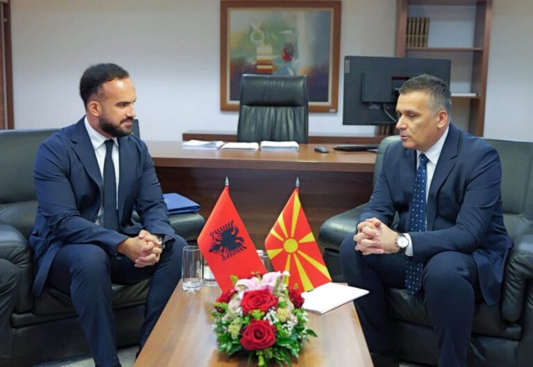 VIDEO/ Ministri Jaupaj në Shkup: Mbrojtja e Ohrit, prioritet i bashkëpunimit Shqipëri-Maqedoni e Veriut