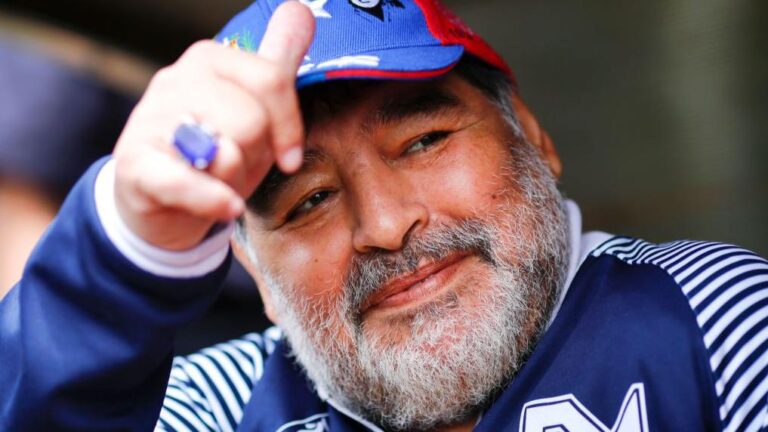 Vdekja e Maradonës mund të jetë shkaktuar edhe nga Covid-19, dalin dëshmi të reja