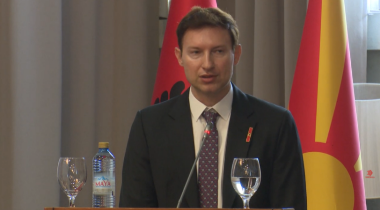 Meidani përkujton Nënë Terezën: “Gonxhe për ne, Nënë Tereza për botën”