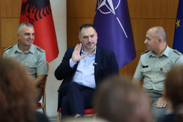 Ministri Nufi: 26 efektivë të FA trajnim me fokus terminologjinë tekniko-ushtarake