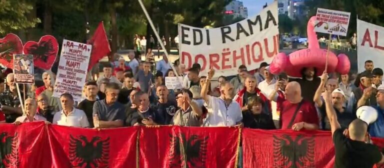 107 ditë protestë, thirrja: Lironi qytetarët, arrestoni Ramën