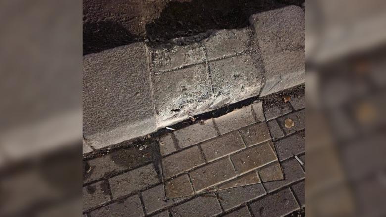Protesters tear down memorial plaque for January 21, Balla: Sali, do you have no human code at all?