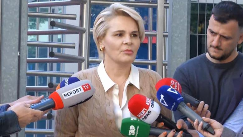 Seanca shtyhet për në 5 nëntor  Monika Kryemadhi  Qesharake  Janë shkelur të gjitha procedurat