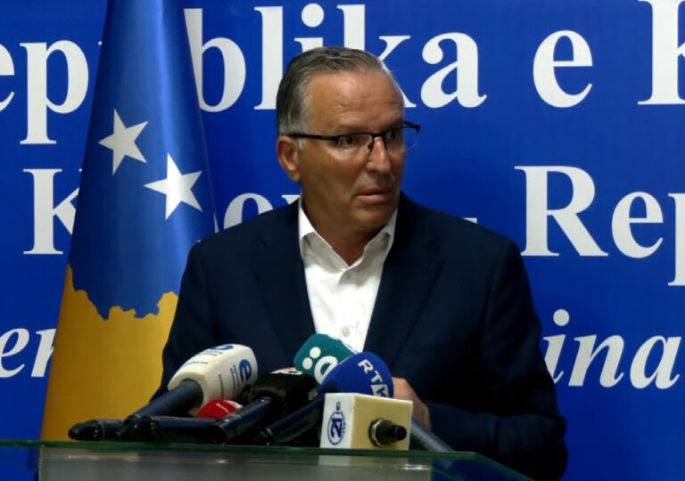 Pritet të nisë seanca në Kuvend, PDK pranon kandidaten e Kurtit për Presidente